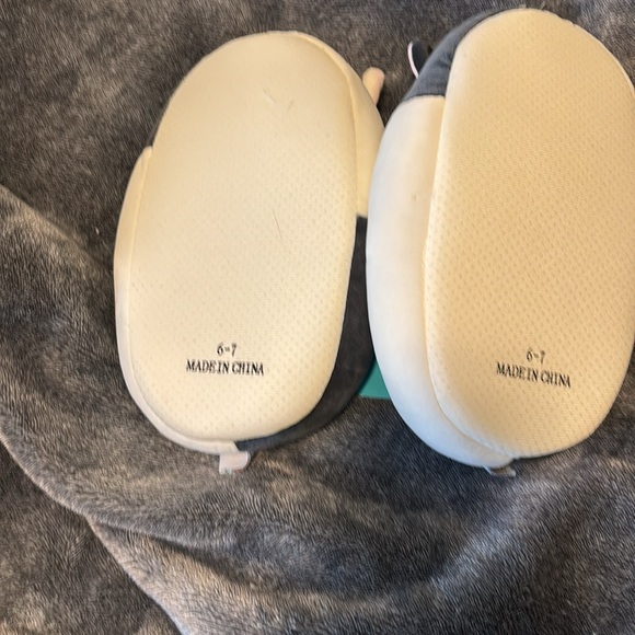 Woman’s cow squishmallow slippers - Picture 2 of 2